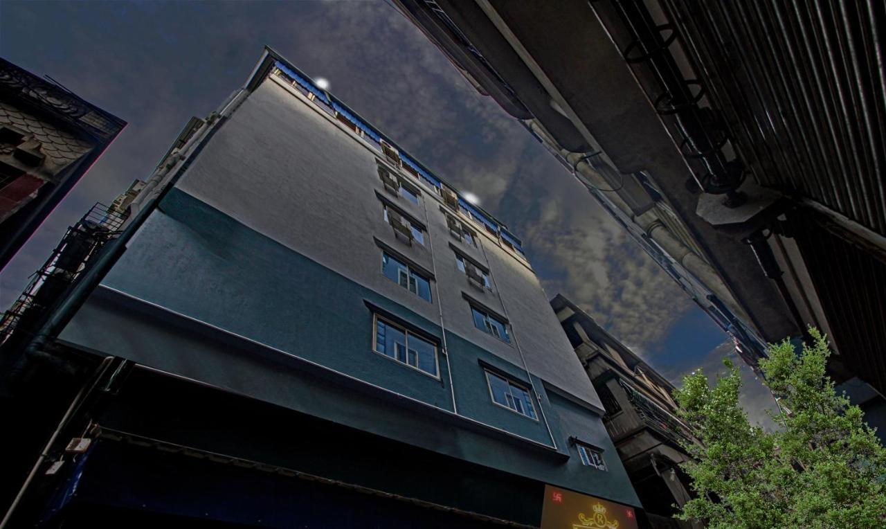 Hotel Royal Crowne Near Kolkata Airport Exteriör bild